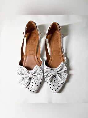 Spring Step Delorse White Leather D’Orsay Decorative Bow Flats US 9-9.5 EU 40